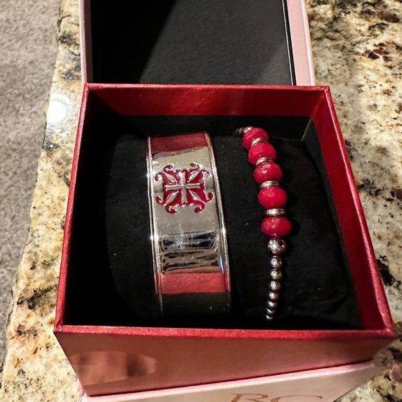 COPY - Rustic Cuff New in Box - Picture 2 of 6